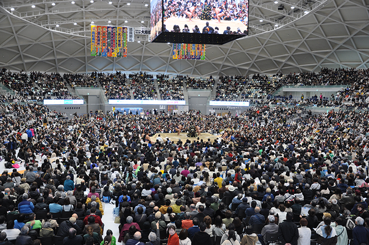 【満員御礼】あなぶきアリーナ香川 冬巡業大相撲高松場所に大勢のファン
